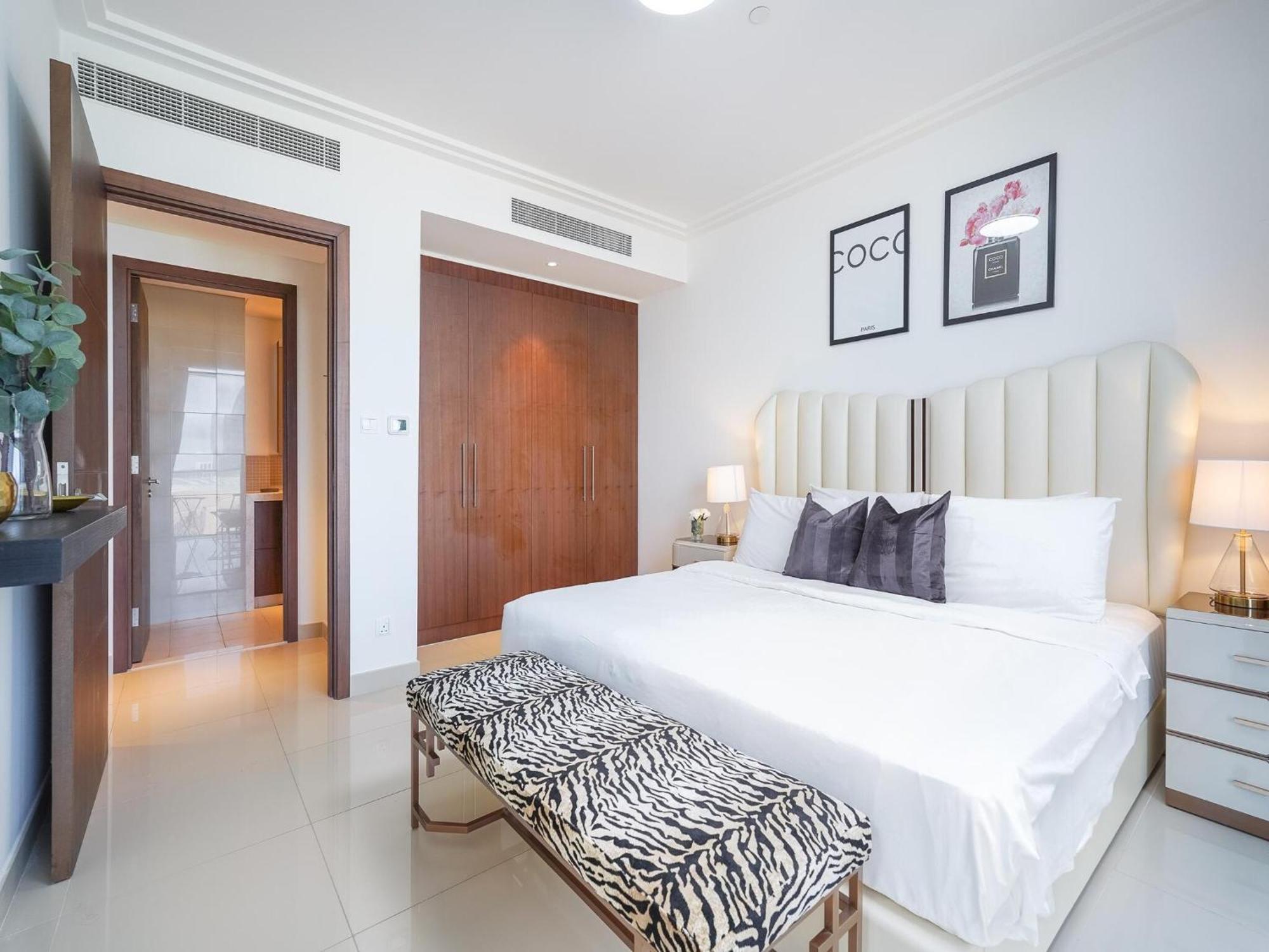 Luxurious Stylish Apartments Across Dubai Mall Burj Khalifa City Views 外观 照片