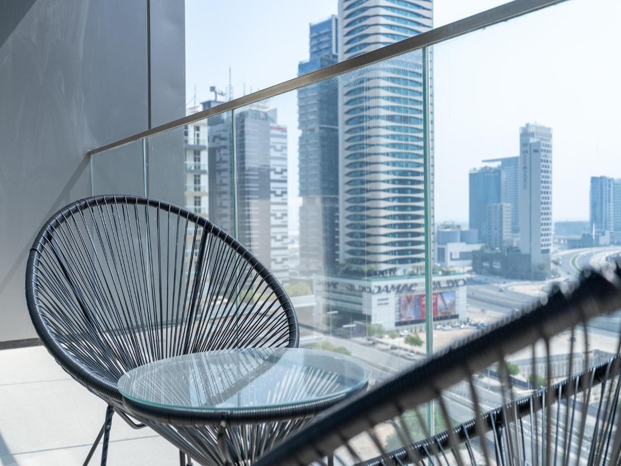 Luxurious Stylish Apartments Across Dubai Mall Burj Khalifa City Views 外观 照片
