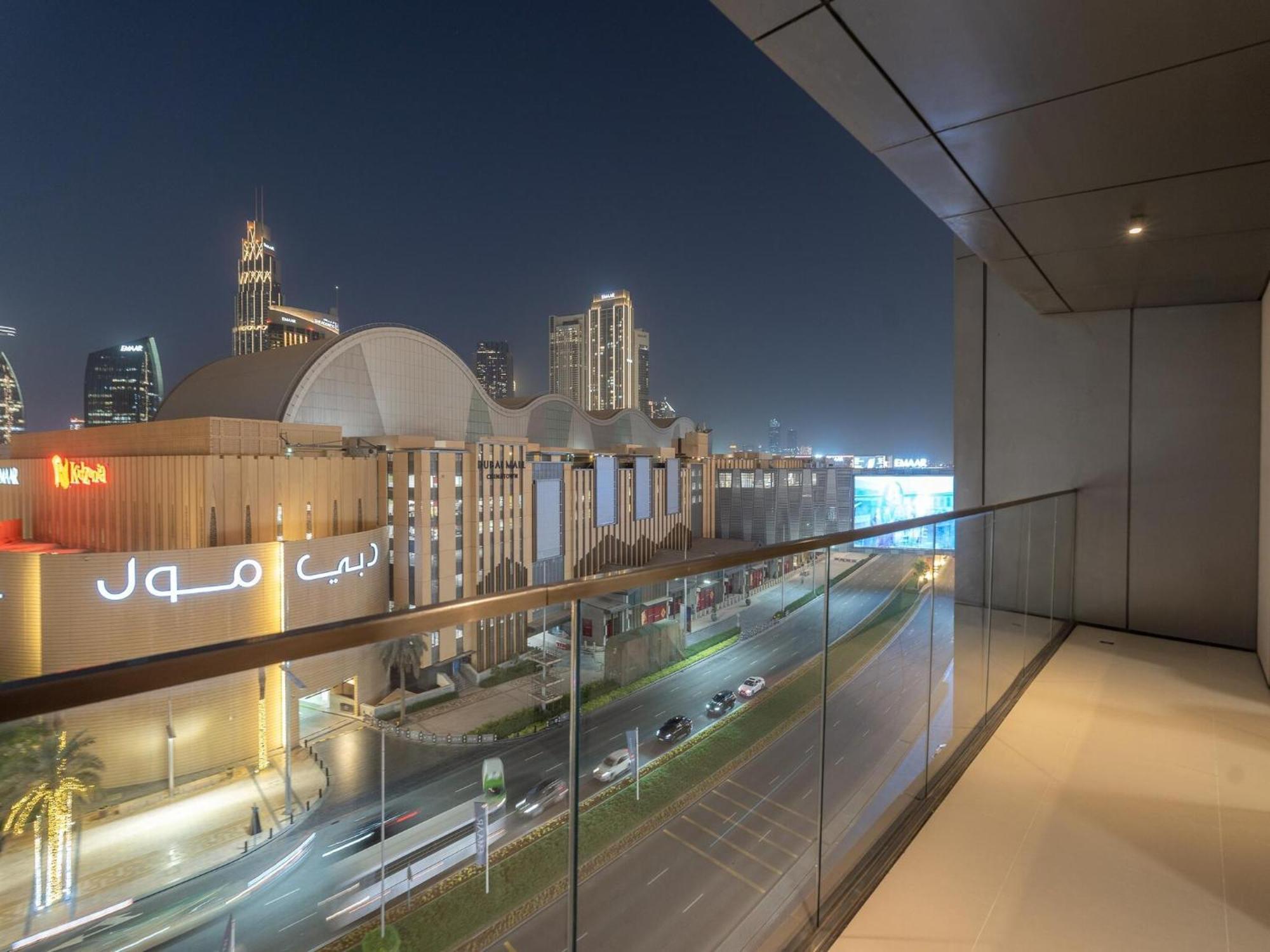Luxurious Stylish Apartments Across Dubai Mall Burj Khalifa City Views 外观 照片