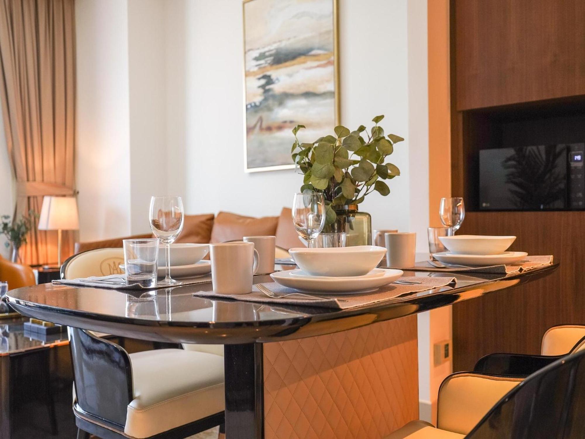 Luxurious Stylish Apartments Across Dubai Mall Burj Khalifa City Views 外观 照片