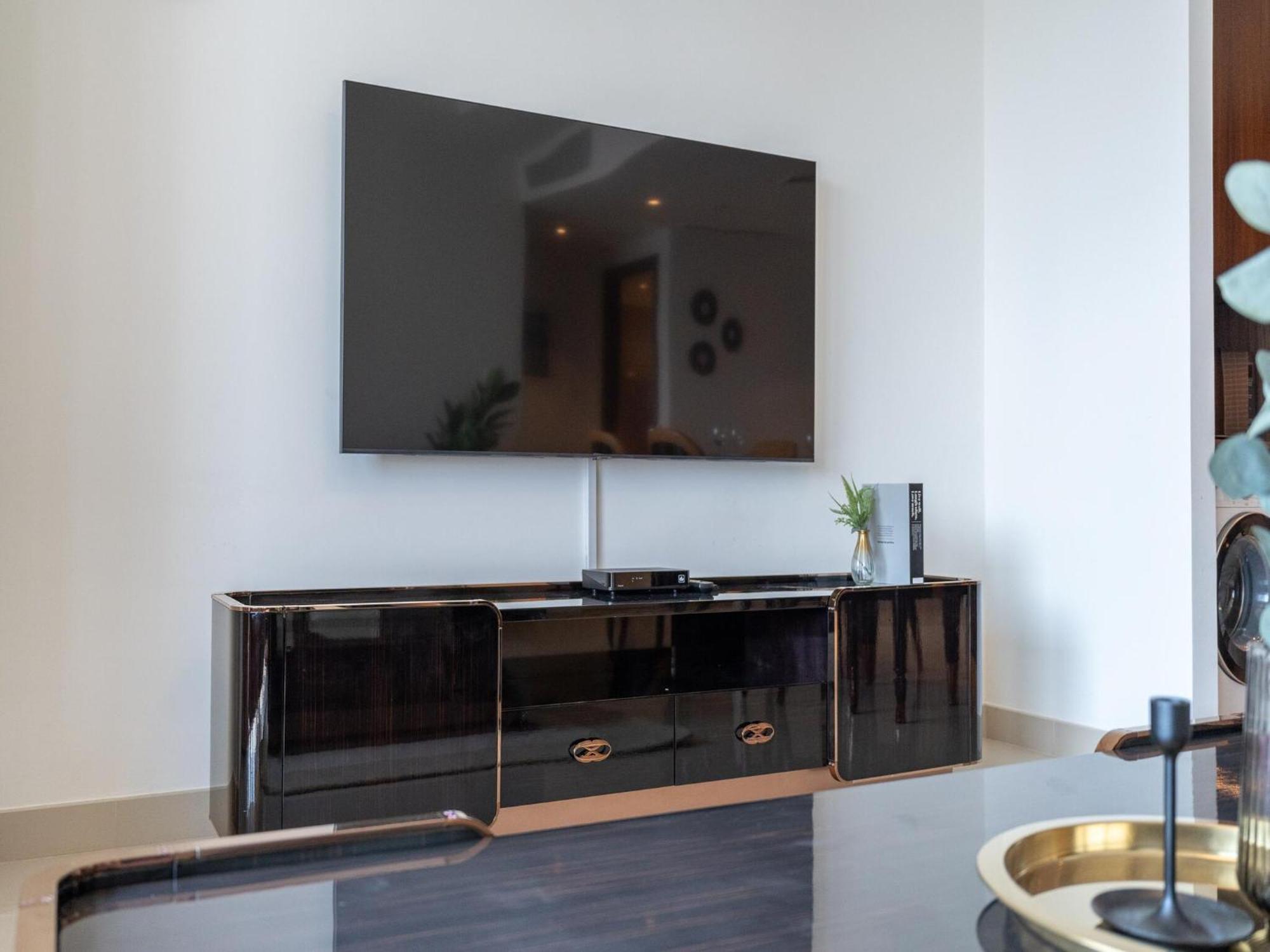 Luxurious Stylish Apartments Across Dubai Mall Burj Khalifa City Views 外观 照片