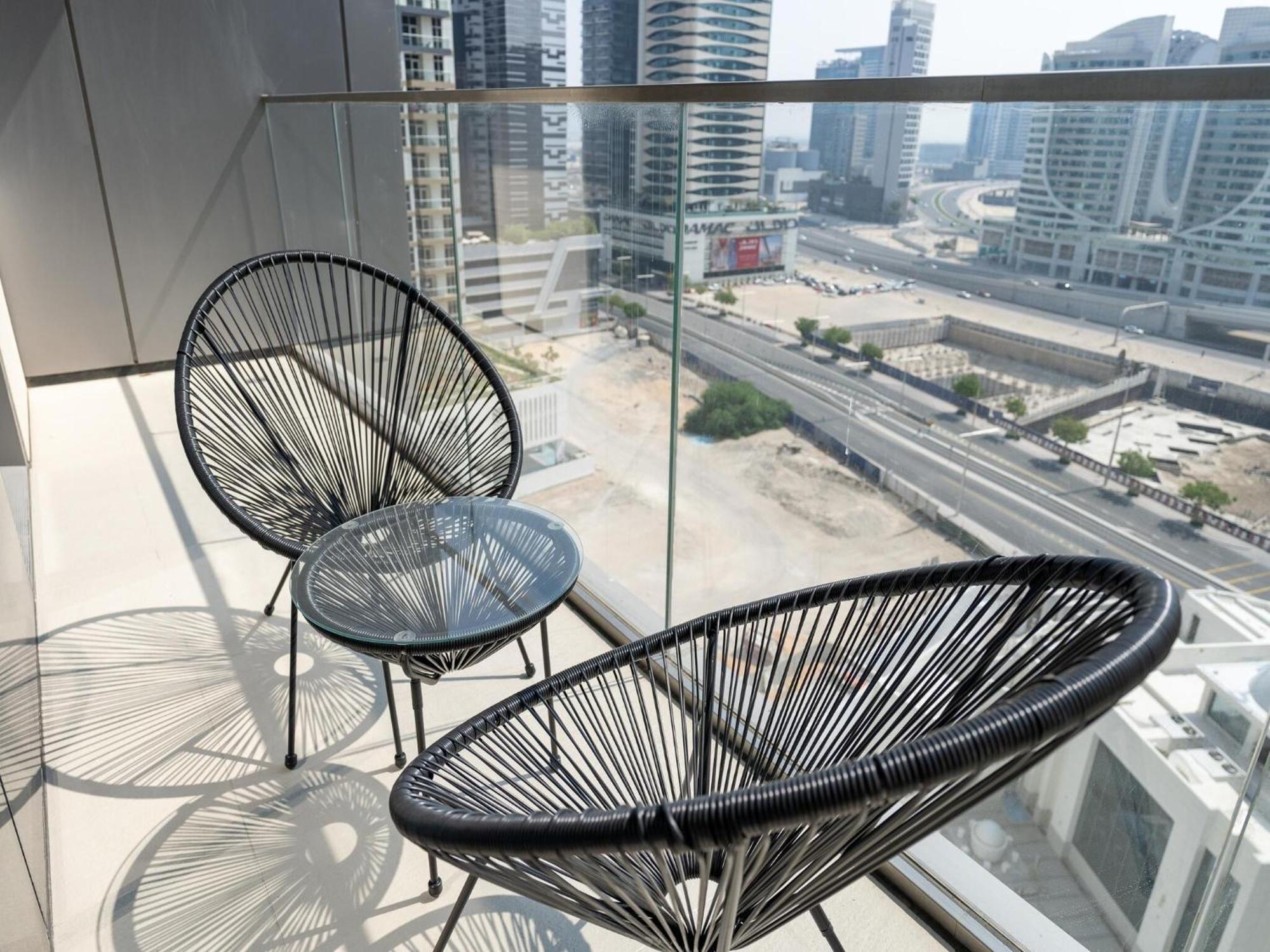 Luxurious Stylish Apartments Across Dubai Mall Burj Khalifa City Views 外观 照片
